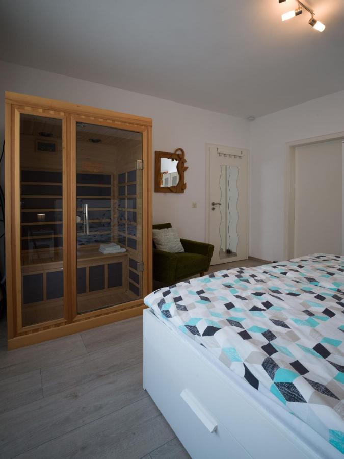 Ferienwohnung Grete Merzig Eksteriør billede