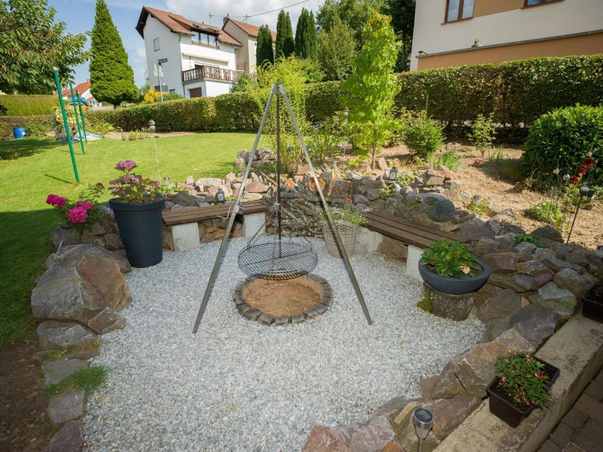 Ferienwohnung Grete Merzig Eksteriør billede